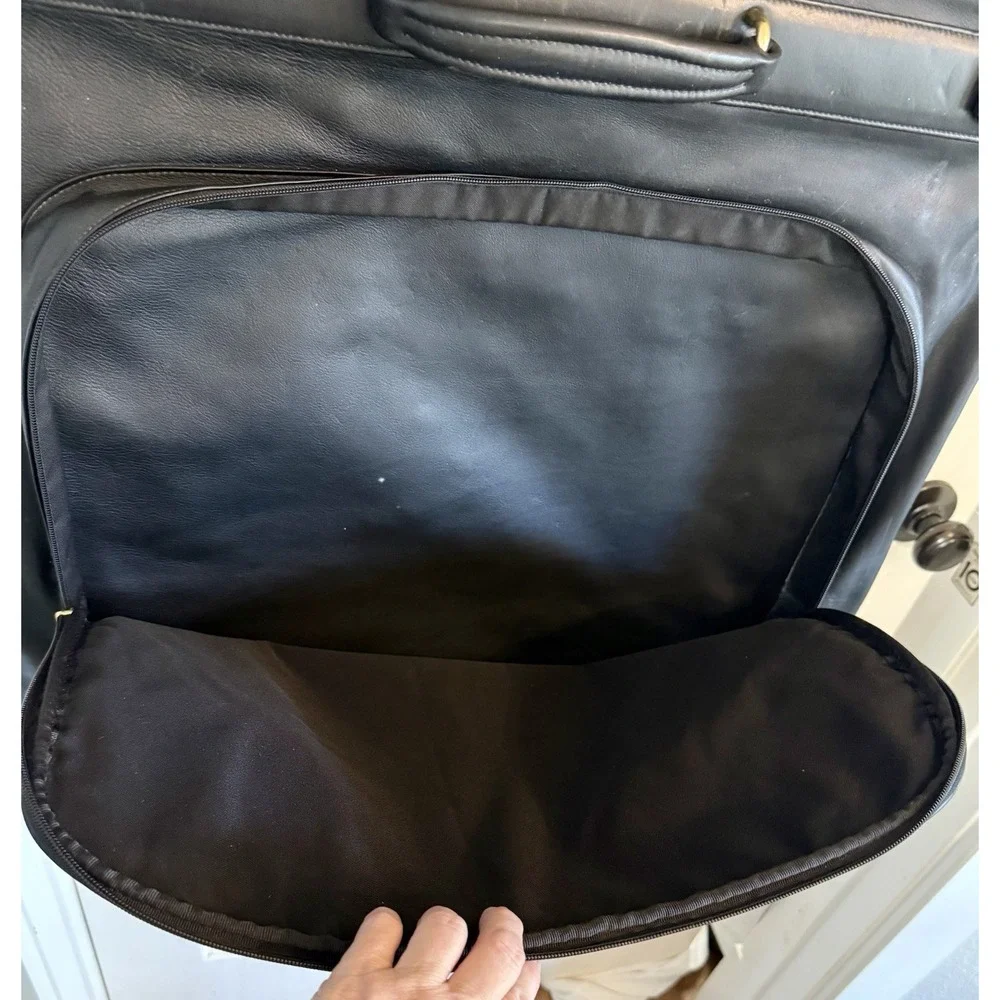 Vintage COACH Black Leather Mens Garment Bag Vintage Travel Luggage Rare!!
